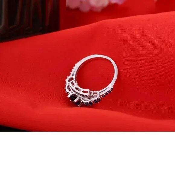 Stunning Princess Cut 1.50ctw Blue Sapphire / Diamond Anniversary Ring - Picture 6 of 8